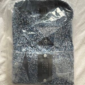 Blue Casual Button Down Shirt with Distressed Pattern